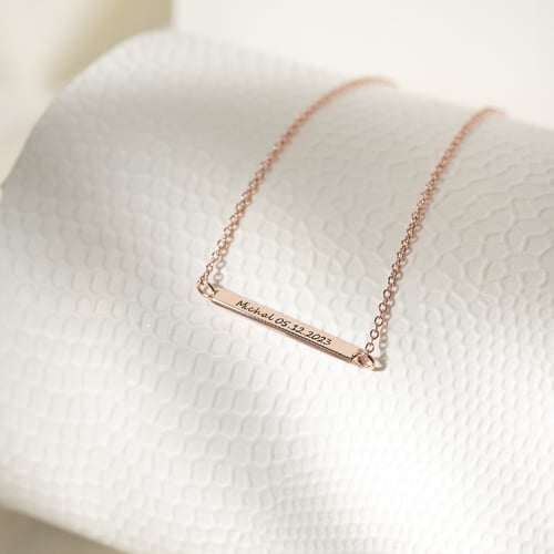 Minimalistisches Goldarmband Bar