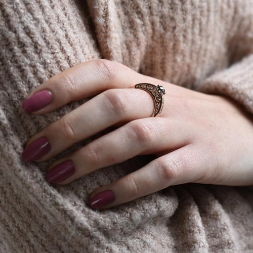 Vintage Verlobungsring mit schwarzem Diamant Lerien