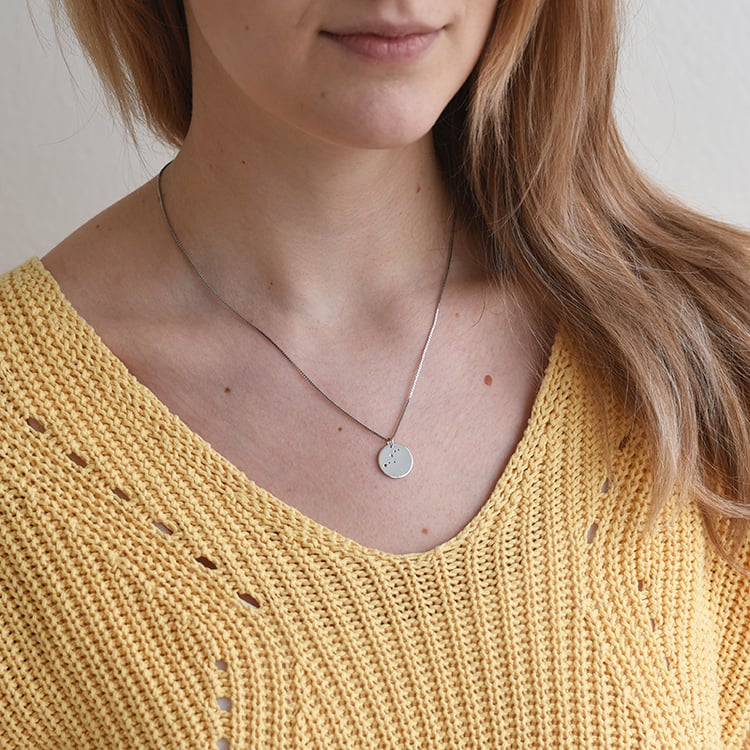 Silberner Anhänger mit Sternbild und Diamant Nyala 63346