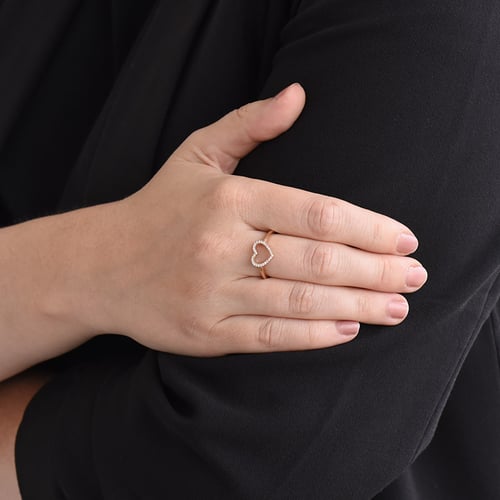 Romantischer Ring mit Diamanten Luice
