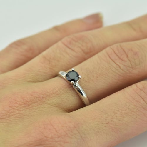 Verlobungsring mit schwarzem Diamant Zandia