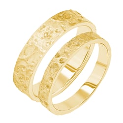 Eheringe mit atypischer Oberfläche Lays