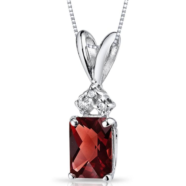 Goldene Halskette mit Granat 20218