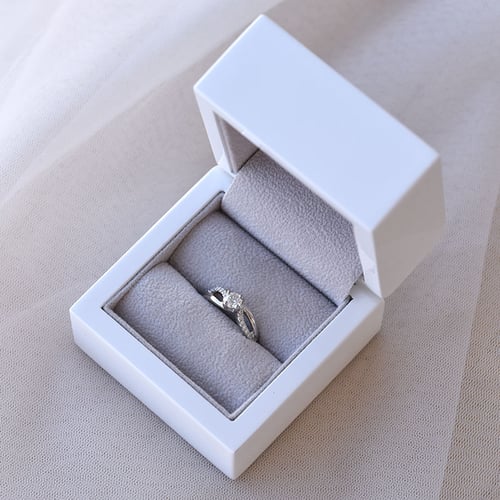 Verlobungsring mit Diamanten Wemy