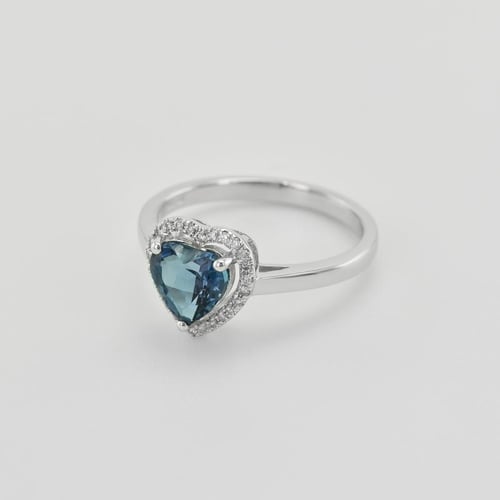Goldring mit Topas in Hertform und Diamanten Connelly