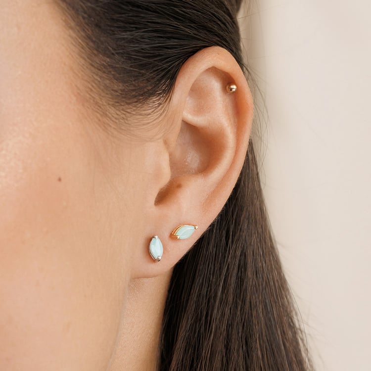 Minimalistische Ohrringe mit Smaragden 158413