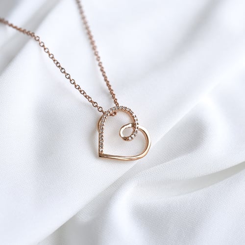 Kette mit romantischem Anhänger mit Diamanten Mariano