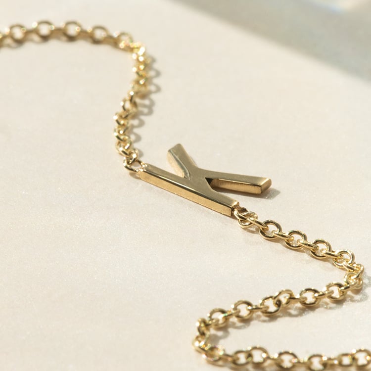 Personalisierte Halskette mit Buchstabe Lupe 138941