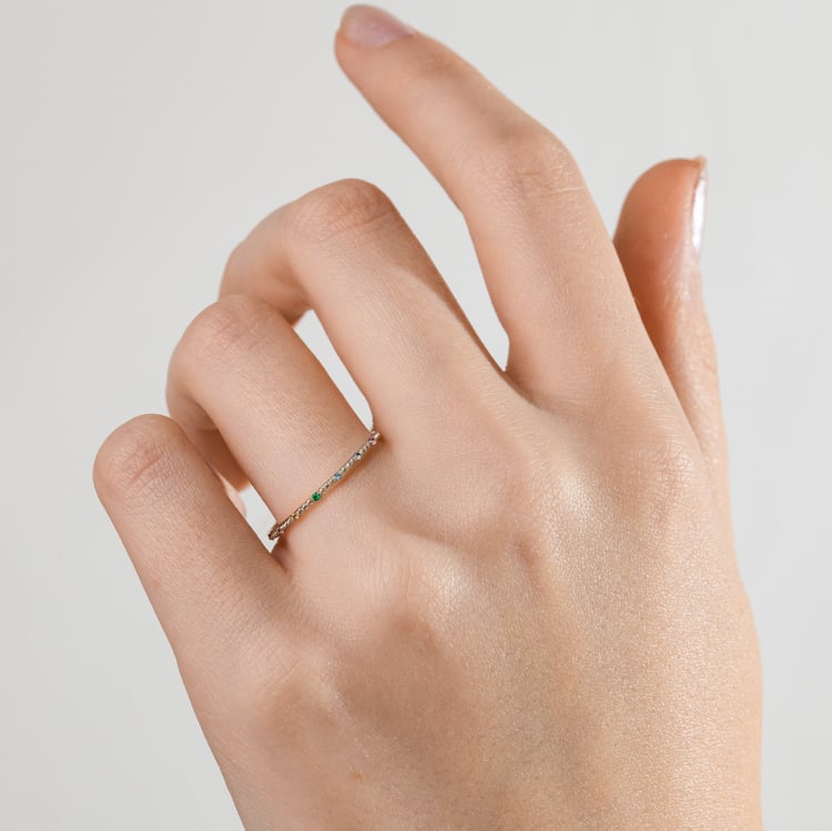 Minimalistischer Ring mit Edelsteinen Ihrer Wahl Tess 165055