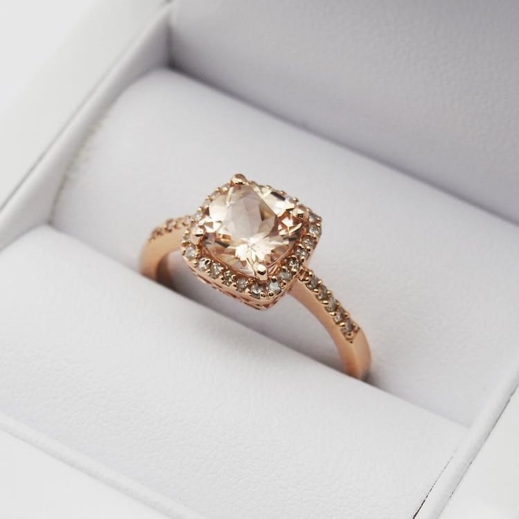 Goldring mit 2.35ct Morganit und Diamanten Karen 12477