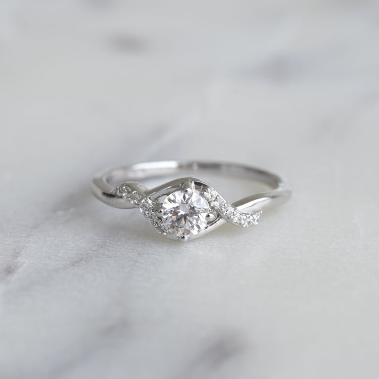 Verlobungsring mit seitlichen Diamanten Ophir 86286