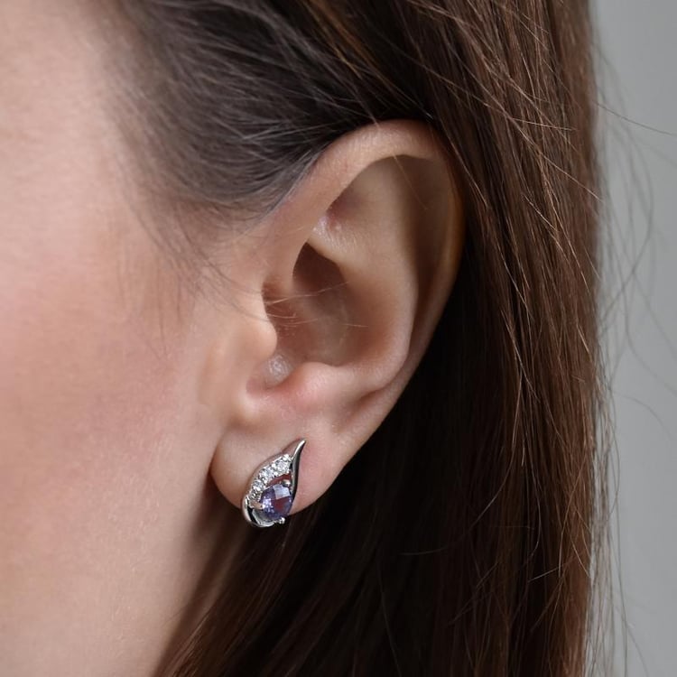 Silberne Ohrringe mit simulierten Alexandriten Edily 79815