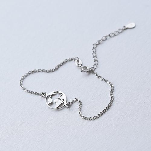 Minimalistisches Silberarmband mit Weltkarte Earth