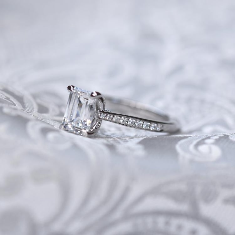 Goldener Diamantring 49648