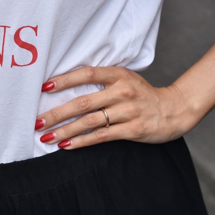 Dezente Trauringe aus Gold mit Diamant Alays