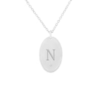 Ovaler Anhänger aus Platin mit einem Diamanten und Buchstabengravur Andras
