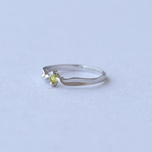 Verlobungsring mit gelben Diamant Amrusha
