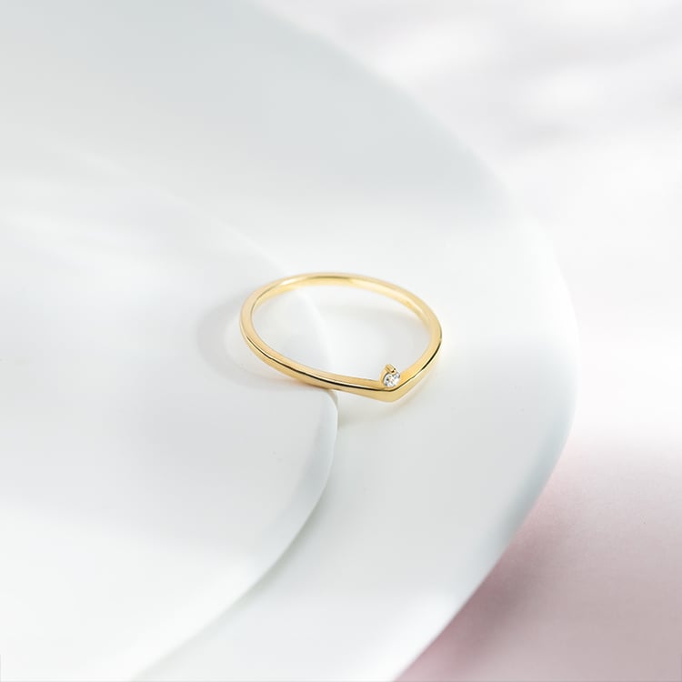 Eleganter Ring in V-Form mit Diamant Doreen 150788