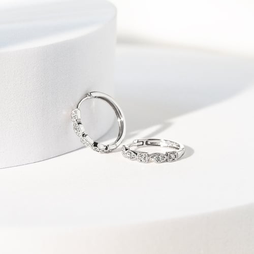 Creolen im Vintagestil mit Diamanten Nedim