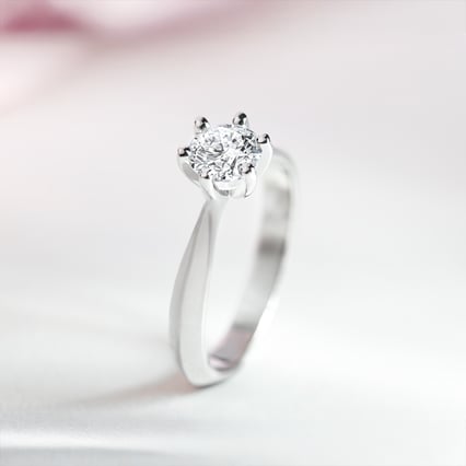 Verlobungsring mit einem Lab Grown Diamanten Iravan