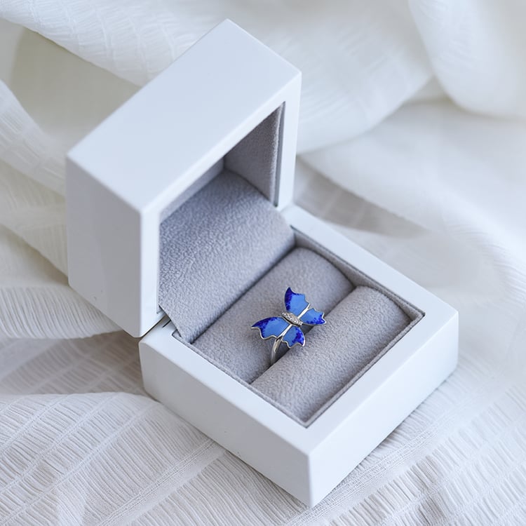 Ring mit Emaille 64094