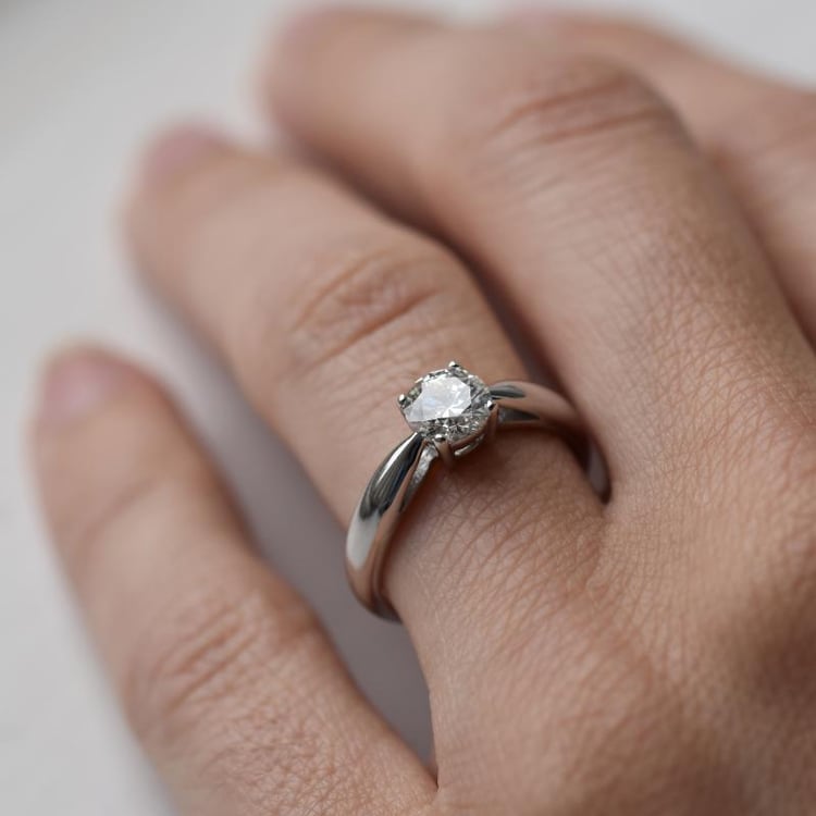 Verlobungsring mit Diamanten 16250