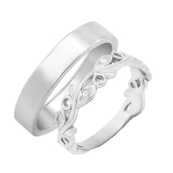 Eheringe mit einem Eternity-Ring und einem flachen Ring Seir