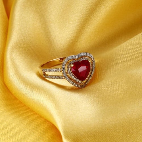 Goldring mit Rubinherz und Diamanten Isabel