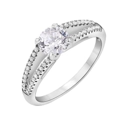 Verlobungsring voller Diamanten Arendy