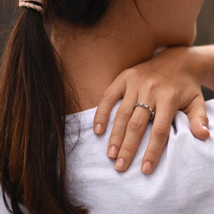 Goldener Memoryring mit Diamanten und blauen Saphiren Catalin 46296