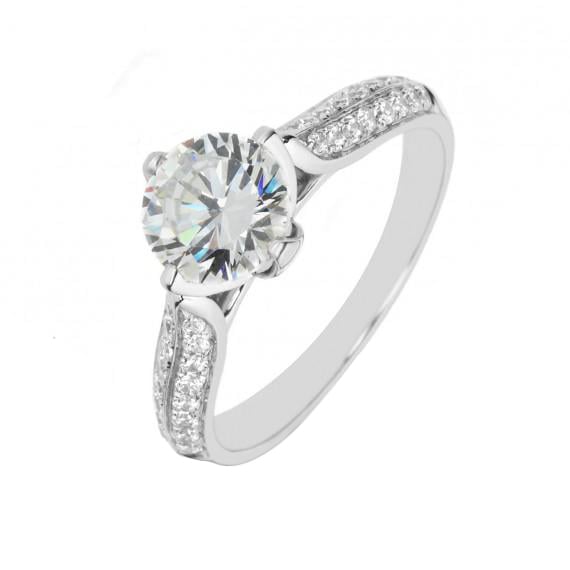 Verlobungsring aus Platin