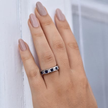 Silberner Memoryring mit Zirkonia Vuolo