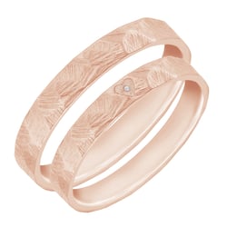 Eheringe mit einem Herz und Diamant Ernie