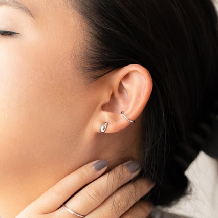 Goldene Ohrstecker Apolena