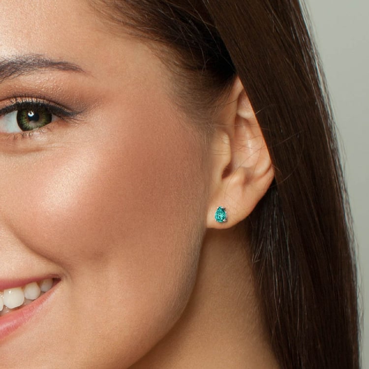 Goldene Ohrstecker mit tropfenförmigem Lab Grown Paraiba Turmalin Yara 135847