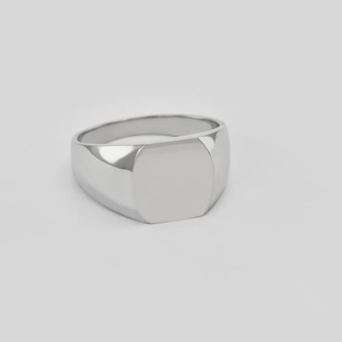 Herrenring mit personalisierter Handgravur Bertly