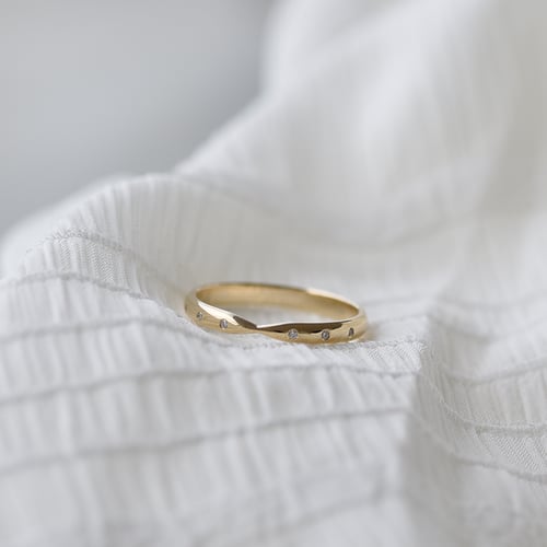 Minimalistischer Eternity-Ring mit Lab Grown Diamanten Toskani