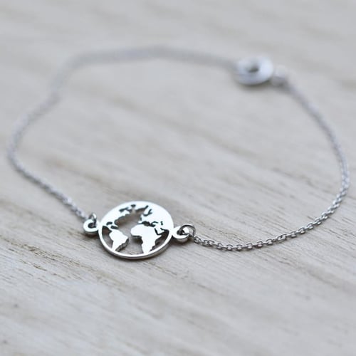 Minimalistisches Armband mit Weltkarte Earth