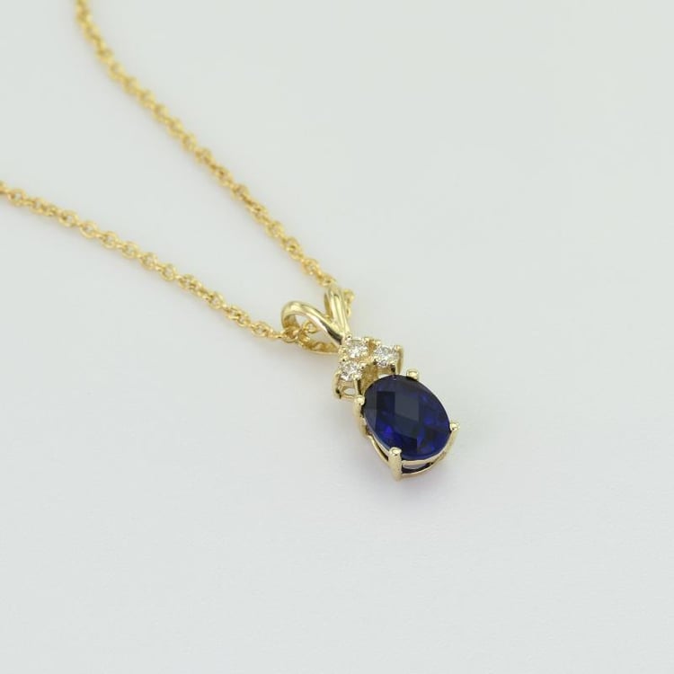 Kollektion aus Gold mit blauen Saphiren Taree 48583