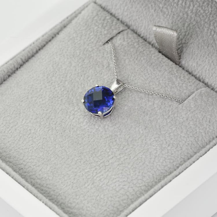 Goldener Anhänger mit blauem Saphir Icy 38372