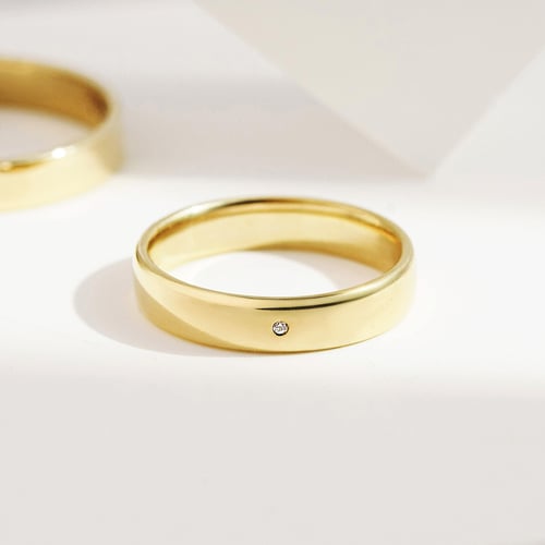 Schlichte Trauringe mit Diamant-Damenring Stanista
