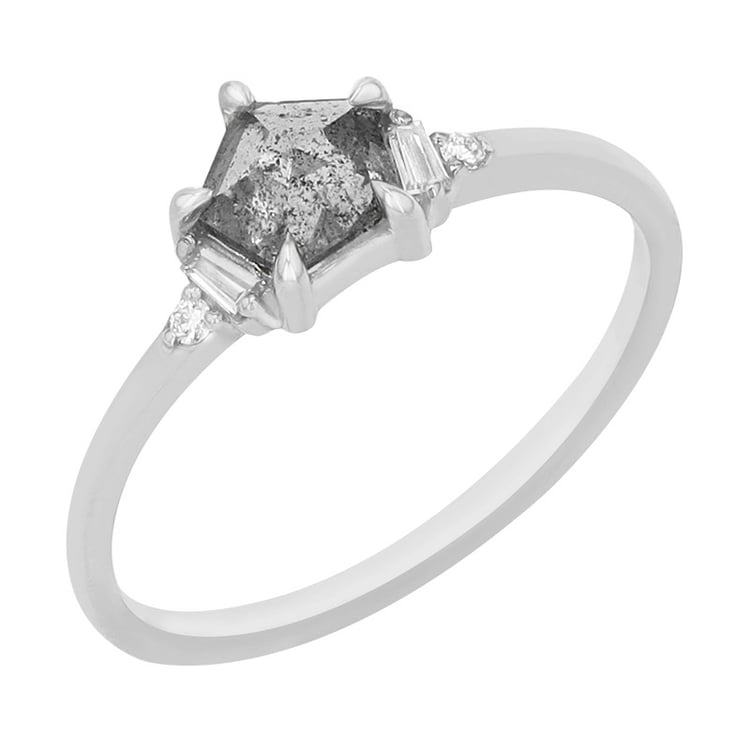 Salt and Pepper Diamant im goldenen Ring Stefan