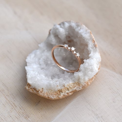 Goldener Verlobungsring mit Diamanten Blanka