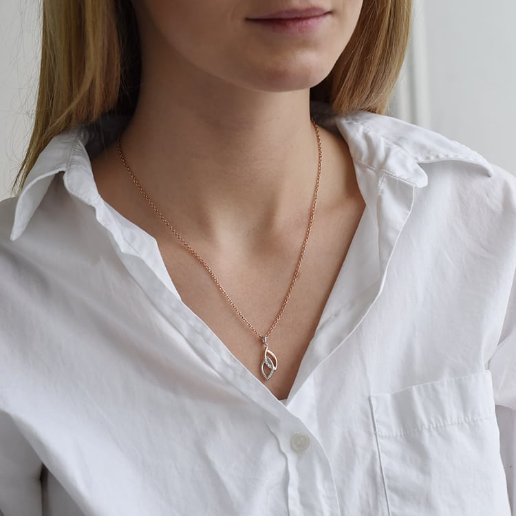 Eleganter Anhänger aus Silber Zander 90906