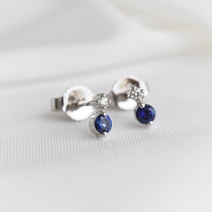 Minimalistische Ohrringe mit Saphiren und Diamanten Durante