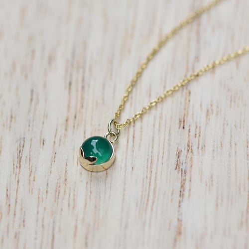 Schmuckset aus Gold mit grünen Onyxen Letizia