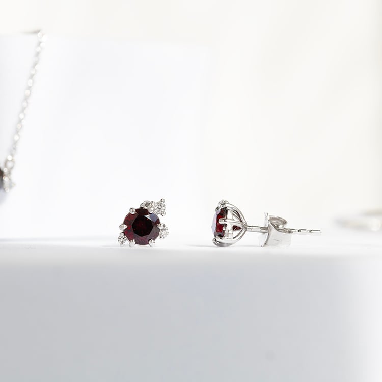 Cluster Schmuckset mit böhmischen Granaten und Diamanten Odette 144007