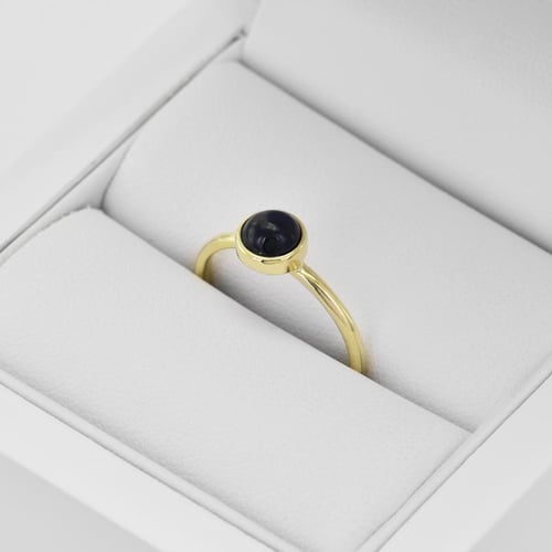 Goldring mit Sternsaphir Stowy