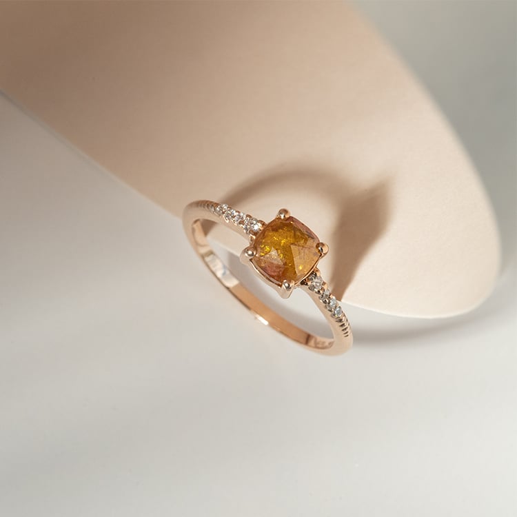 Ring mit einem Salt and Pepper Diamanten und Lab Grown Diamanten Korey 120508