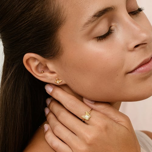 Ohrringe aus Gold in Form eines Schmetterlings mit Diamanten Anna